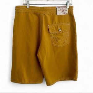 Y2K TRUE RELIGION MUSTARD YELLOW BOARD SHORTS SIZE 32